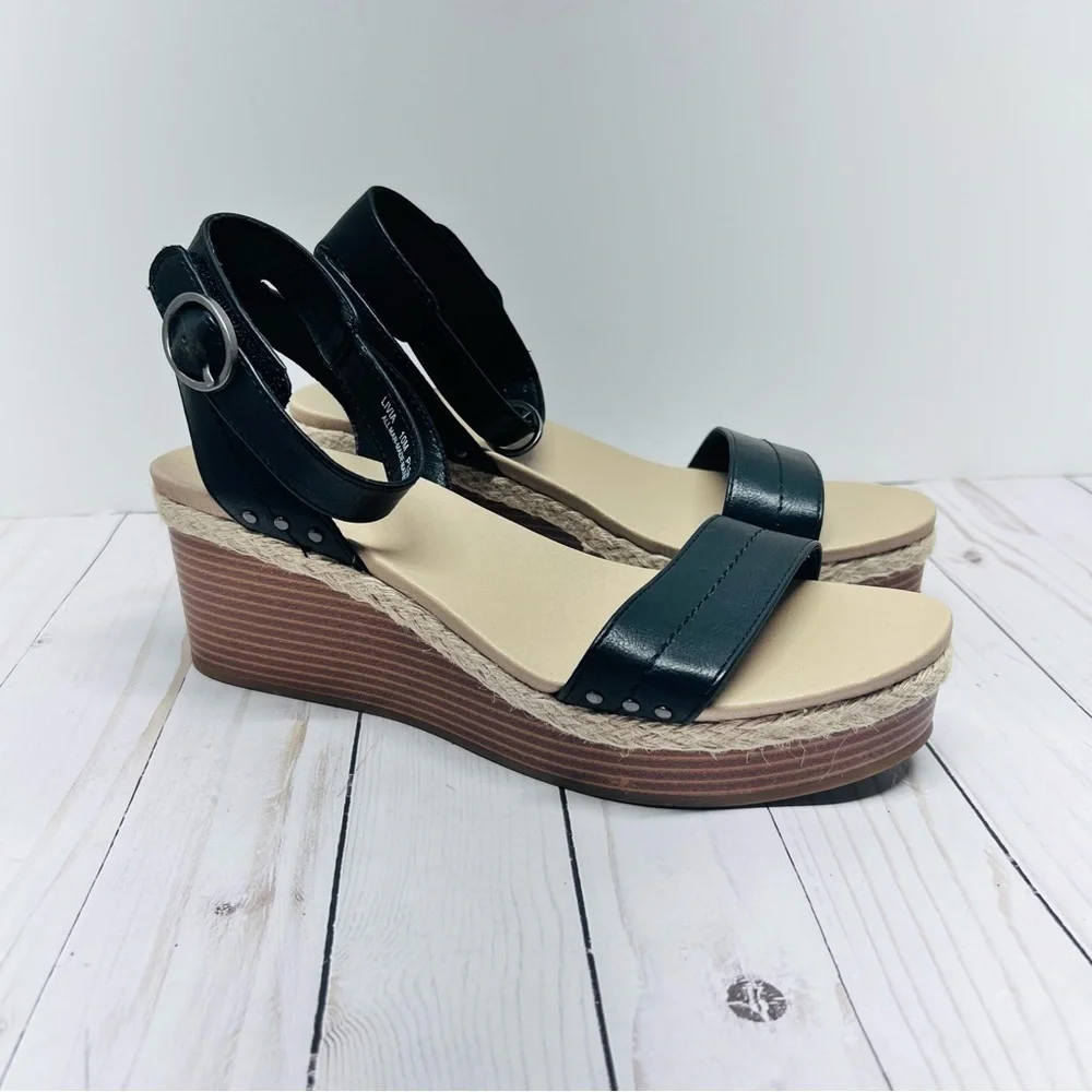 FRYE AND CO. New without Box Livia Black and Tan Wedge Sandals Size 10M